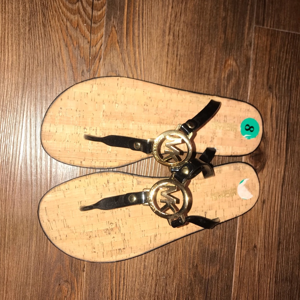 Micheal Kors Flip Flops